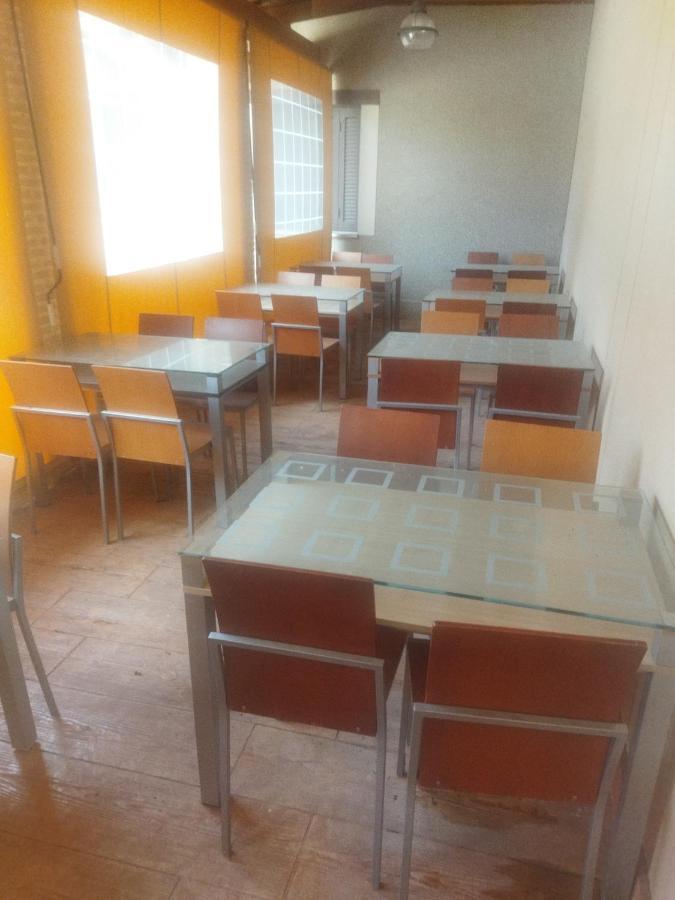 Albergue La Parada Reliegos Екстер'єр фото